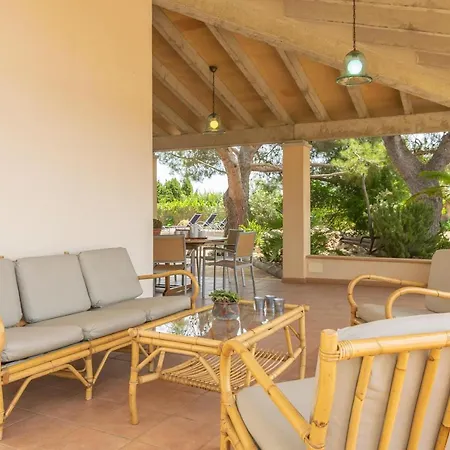 Ribas 别墅 坎皮卡福特